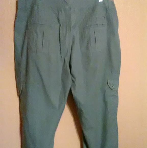 Tommy Hilfiger grayish green cargo pants - Picture 4 of 4